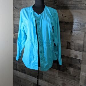 Uniform Advantage Butter Soft Lab coat M